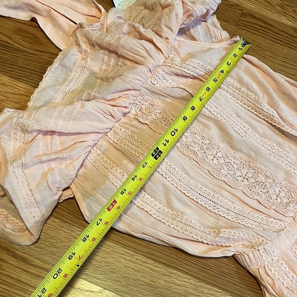 SPELL Cassie Lace Gown in Petal Size Small NWT - Picture 15 of 16